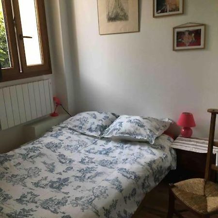 Vincennes,Un Nid Cosy Frais Et Paisible Apartment Bagian luar foto